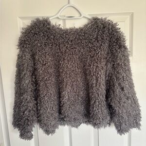 BNWT 23” PTP Cropped Women's Oversized Fashion Sweater, Gray.